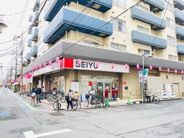 スーパー　西友（スーパー）まで180m