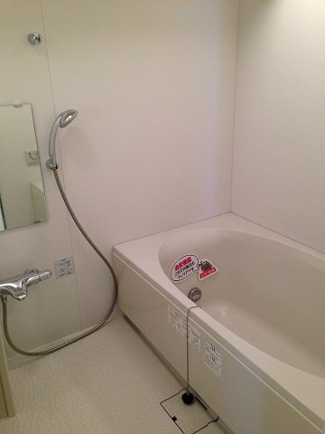 バス・シャワールーム　同マンション内別室の写真となります。 ※参考イメージ