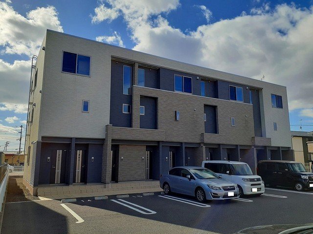 建物外観　落ち着いた雰囲気の外観です