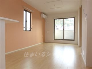 居室・リビング　エアコン付き