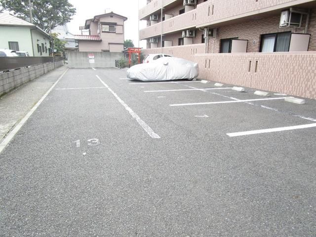 駐車場　★敷地内駐車場★
