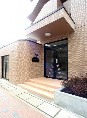 エントランス　★建物の入り口です★