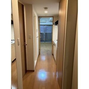 玄関　2025.0327撮影時
