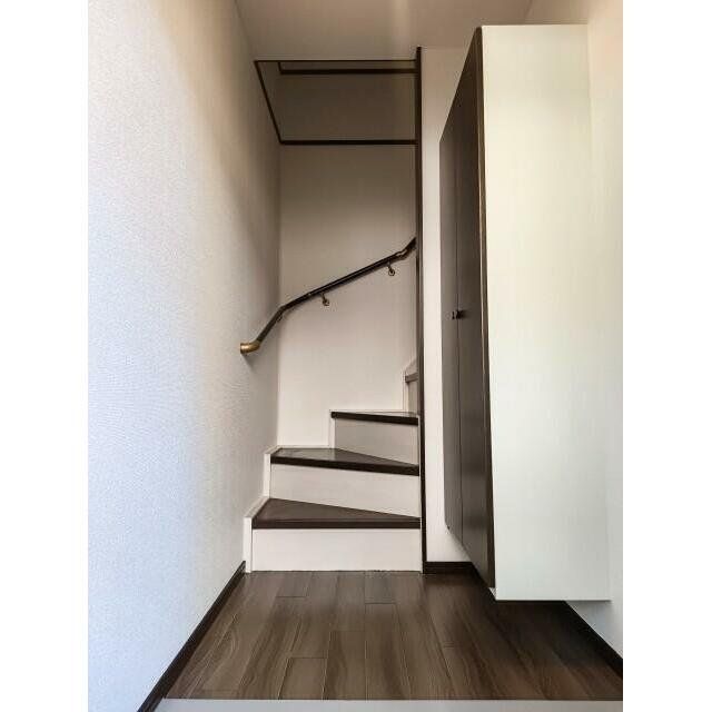 玄関　物件画像