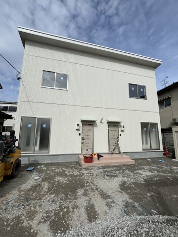建物外観　※工事中の写真です。
