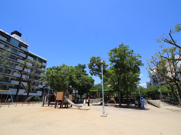 公園　滝川公園（公園）まで500m