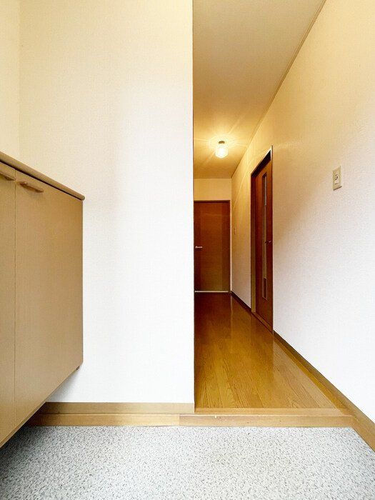玄関　※同仕様写真です
