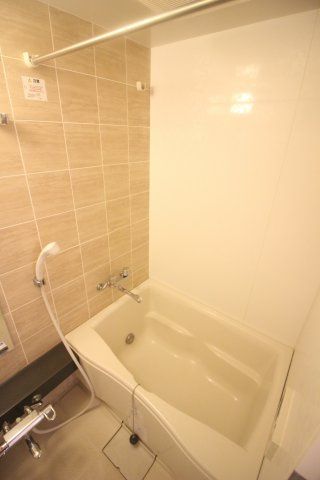 バス・シャワールーム　（別タイプ参考写真）コンシェリア駒込　北区田端4