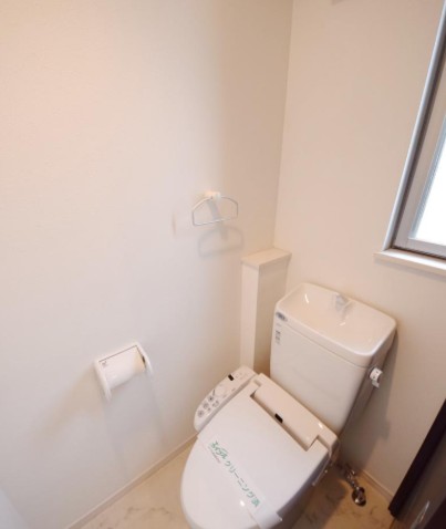 トイレ　※別部屋参考写真