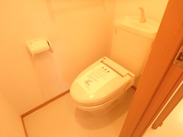ブリーズ吉田のトイレ写真