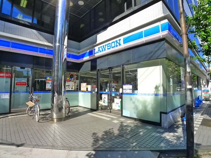 コンビニ　ローソン（コンビニ）まで240m