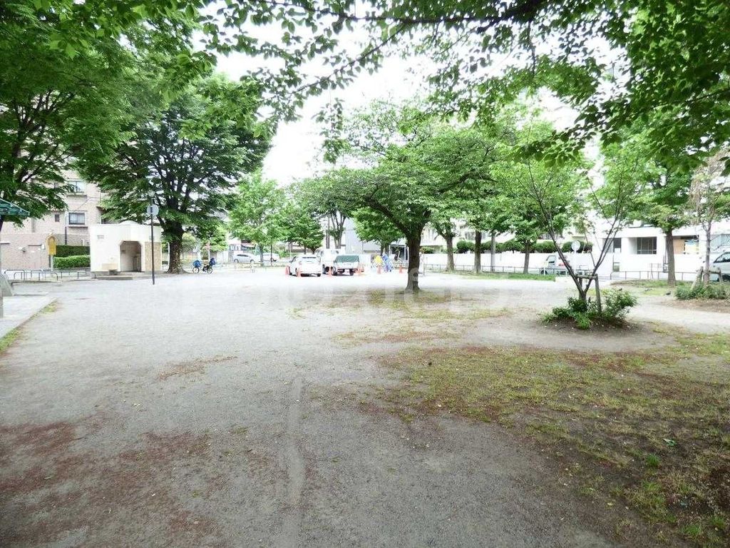 公園　竹ノ塚第二公園（公園）まで880m