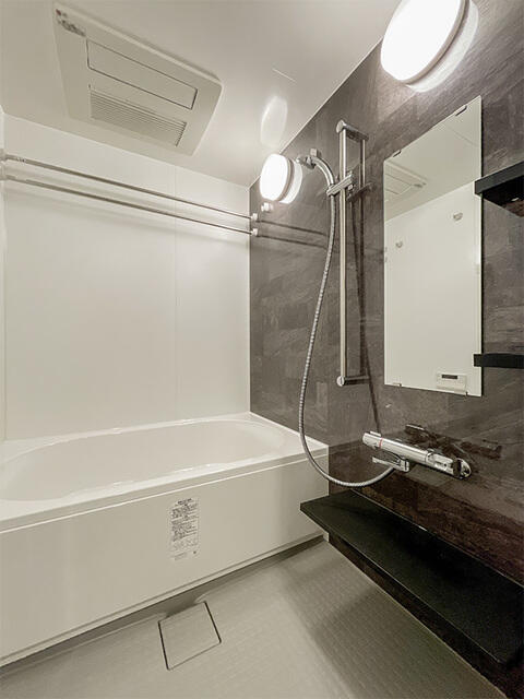 バス・シャワールーム　※写真は同タイプ住戸です。