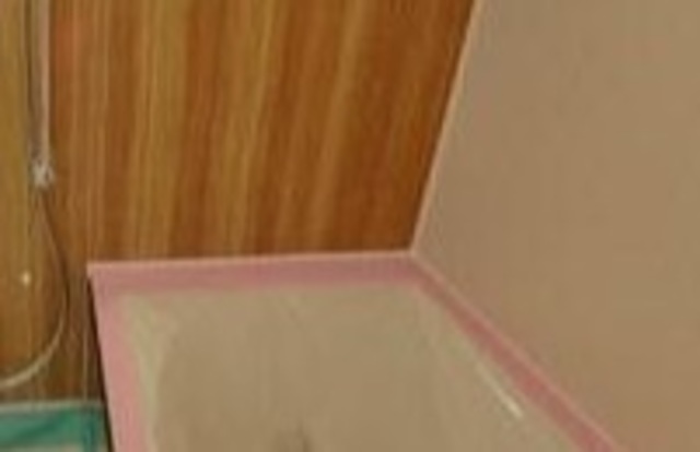 バス・シャワールーム　バスルーム