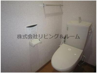 ＪＲ鹿島線 鹿島神宮駅 徒歩111分 3階建 築12年のトイレ写真