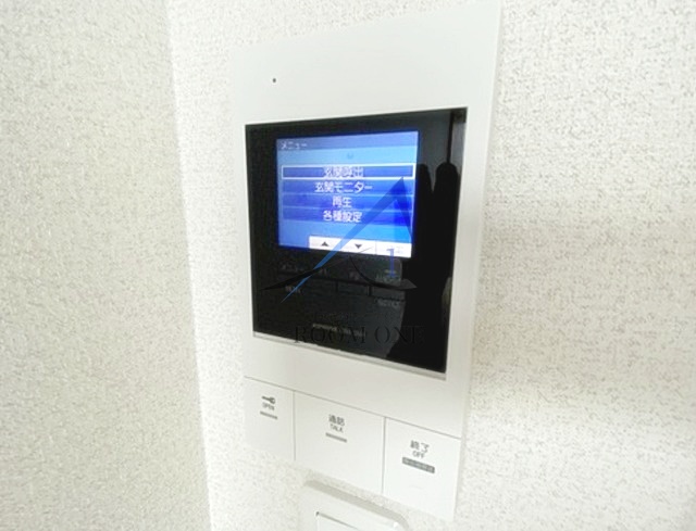 セキュリティ　モニター付きインターホンです。