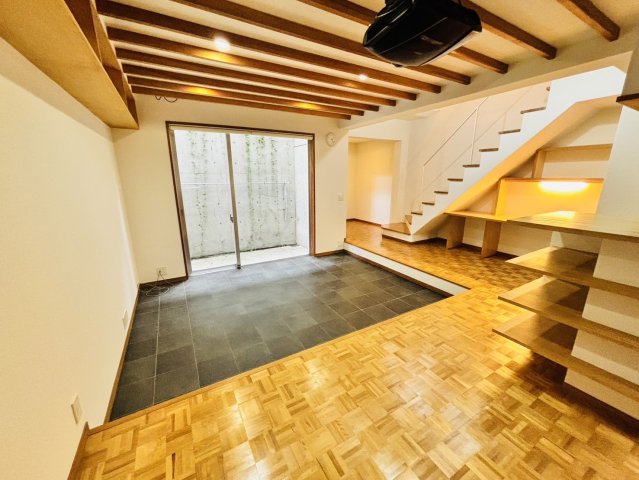 居室・リビング　オーナー入居時の写真です
