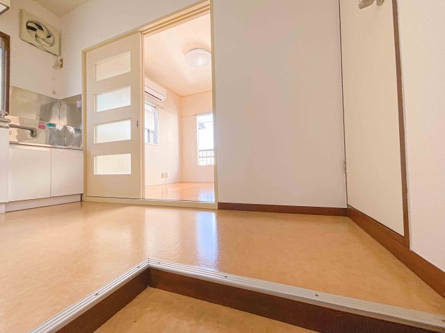 佐藤ハイツの玄関写真