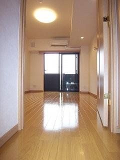 ルーブル都立家政弐番館の居間写真