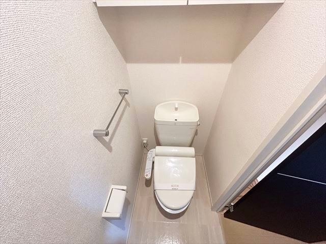 エバーグリーン栄のトイレ写真