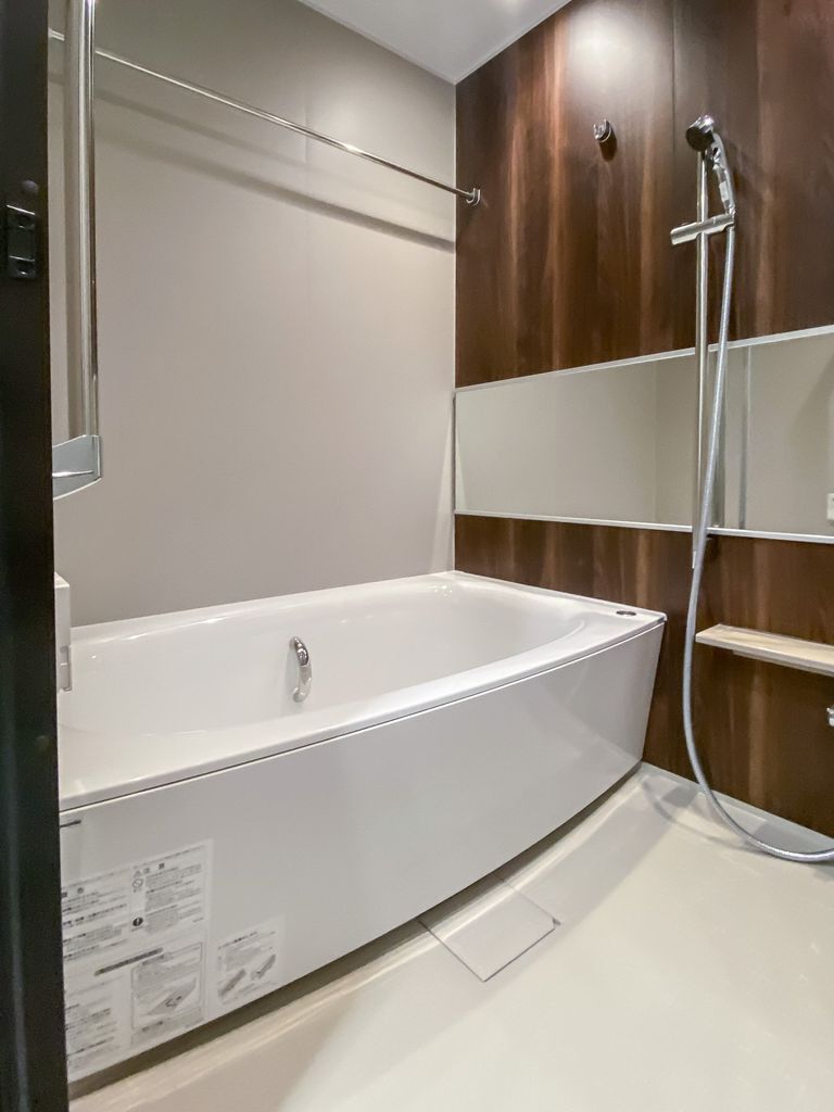 バス・シャワールーム　同タイプ別部屋写真です。