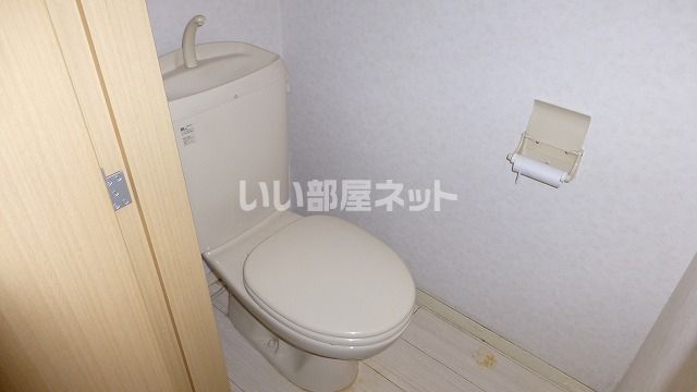 ＪＲ片町線 野崎駅 徒歩8分 2階建 築22年のトイレ写真
