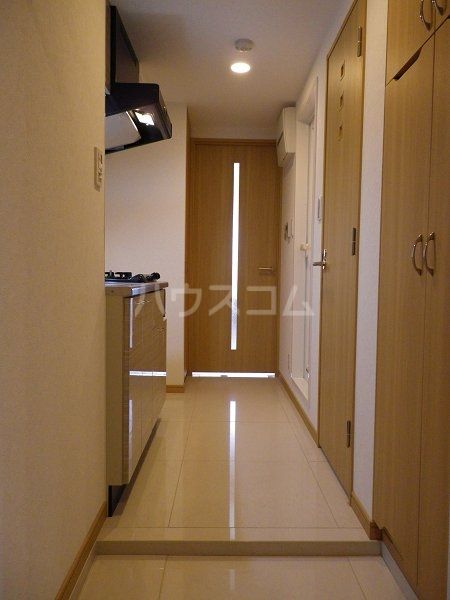 ルーブル武蔵小杉弐番館の玄関写真