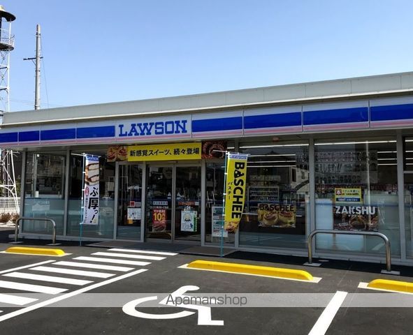 コンビニ　ローソン（コンビニ）まで679m