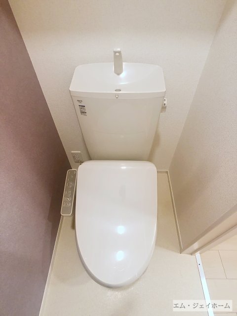 近江鉄道本線 彦根口駅 徒歩20分 2階建 築6年のトイレ写真