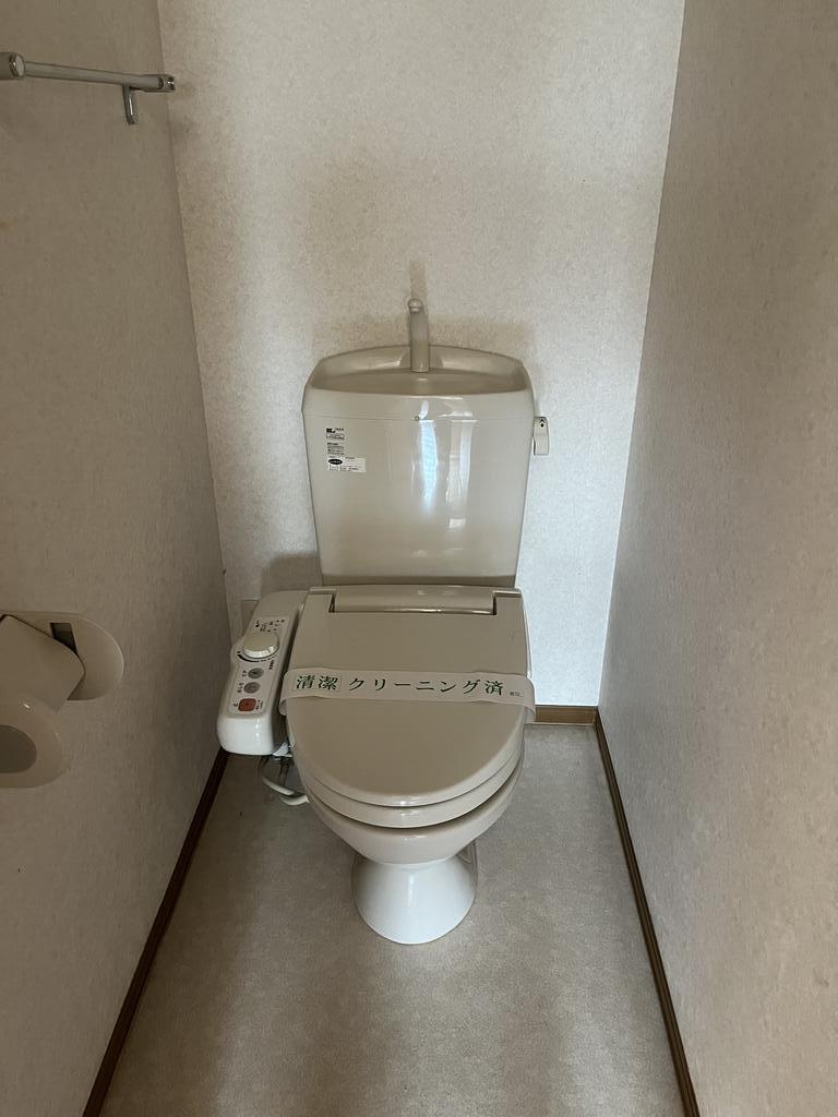 トイレ　シャワー付き