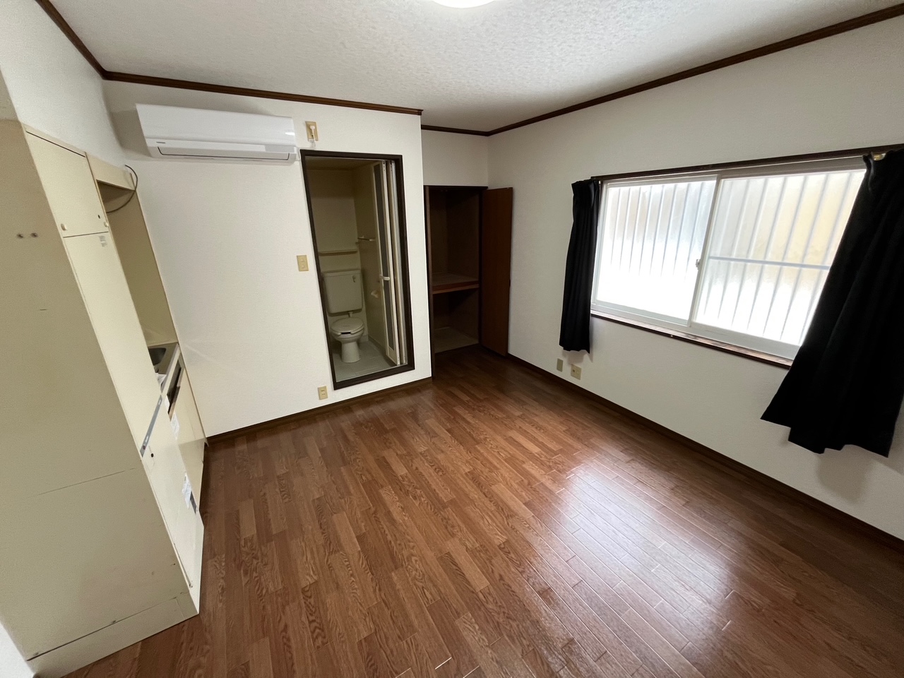 居室・リビング　103号室