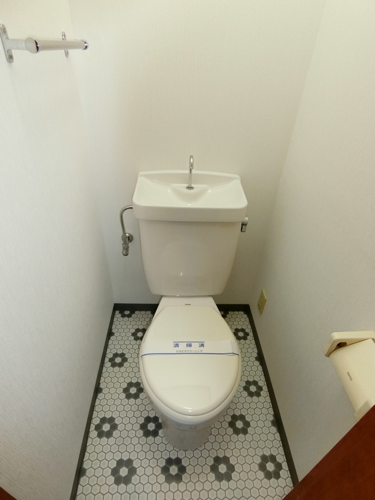 第二長楽荘のトイレ写真
