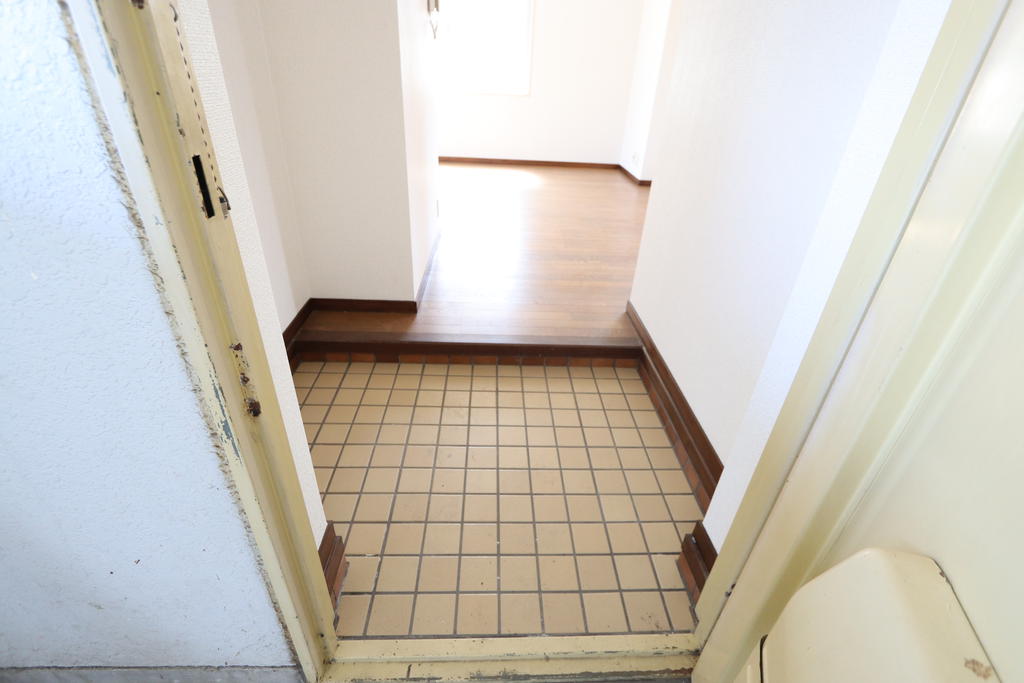 第6kanao BLDの玄関写真