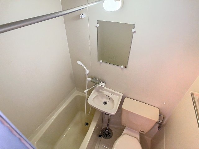 バス・シャワールーム　現況を優先します。（撮影時期：2024年7月）