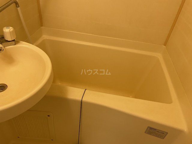 【名古屋市北区鳩岡のマンションのバス・シャワールーム】