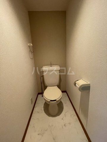 【名古屋市北区鳩岡のマンションのトイレ】