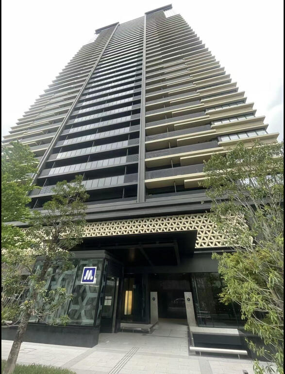 MJR堺筋本町タワーの建物外観