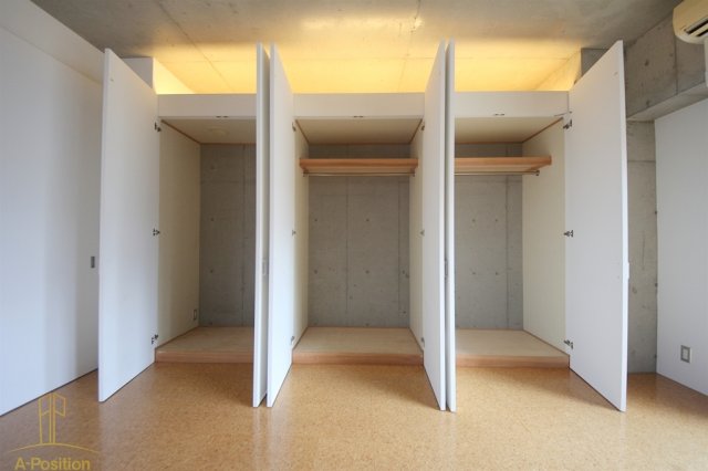 収納　アーデンタワー南堀江