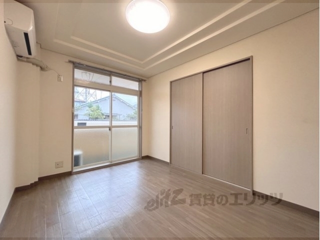 居室・リビング　洋室