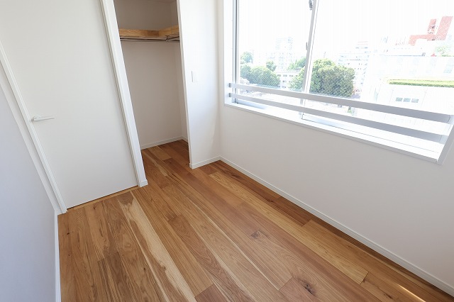 居室・リビング　内観