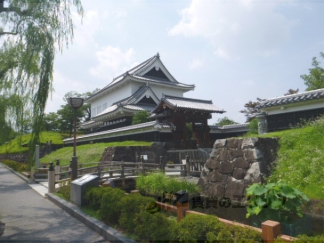 【ディアス備長館の公園】