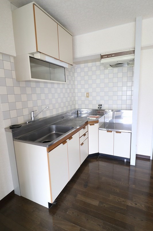 キッチン　別部屋写真使用