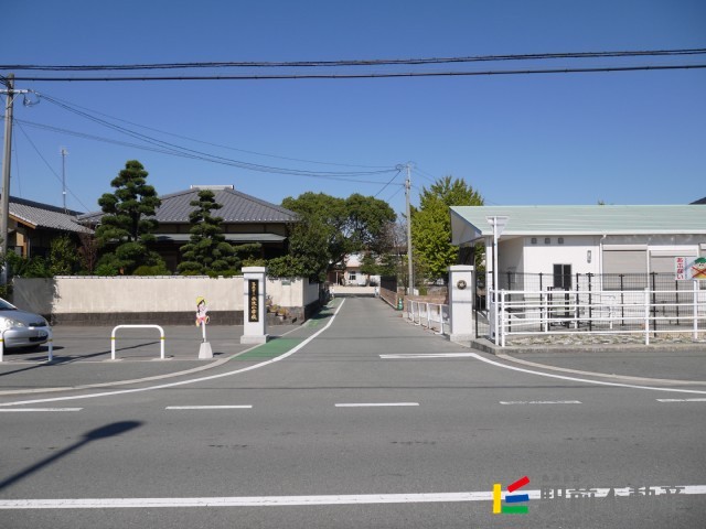 小学校　水洗小学校（小学校）まで1300m