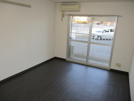 居室・リビング　他号室のお写真です