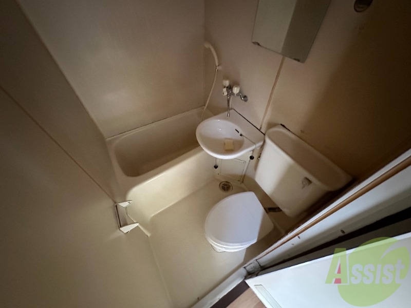 バス・シャワールーム