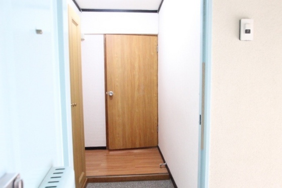 玄関　※別号屋の写真です