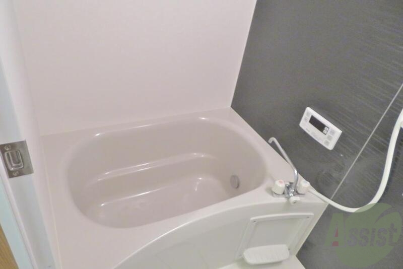 バス・シャワールーム　追焚機能付きで、長時間のお風呂も大丈夫ですね～