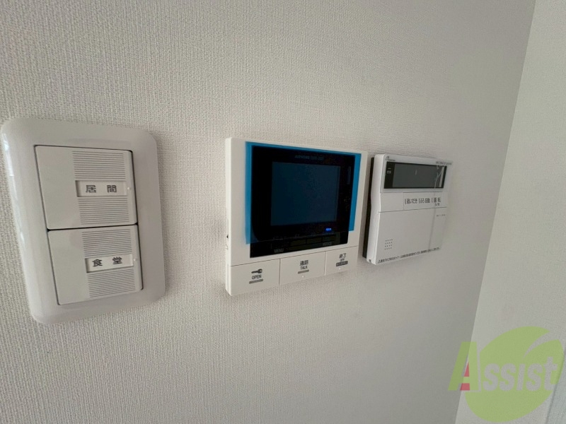 セキュリティ　モニタ付インターホンでセキュリティ面も安心です。