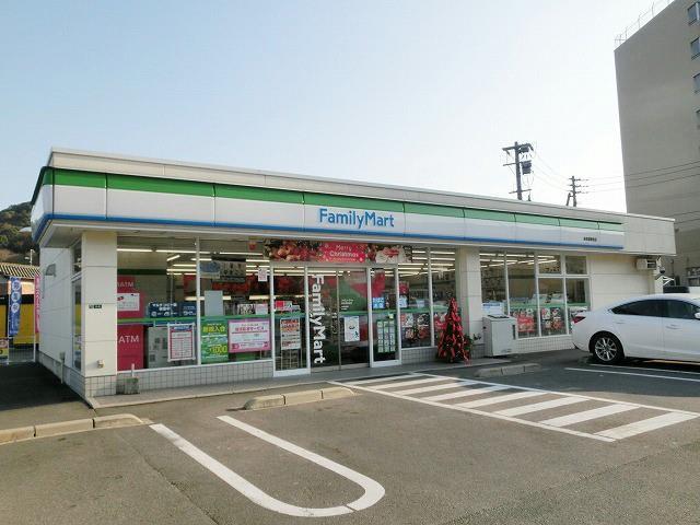 コンビニ　ファミリーマート／海老津駅前店（コンビニ）まで260m