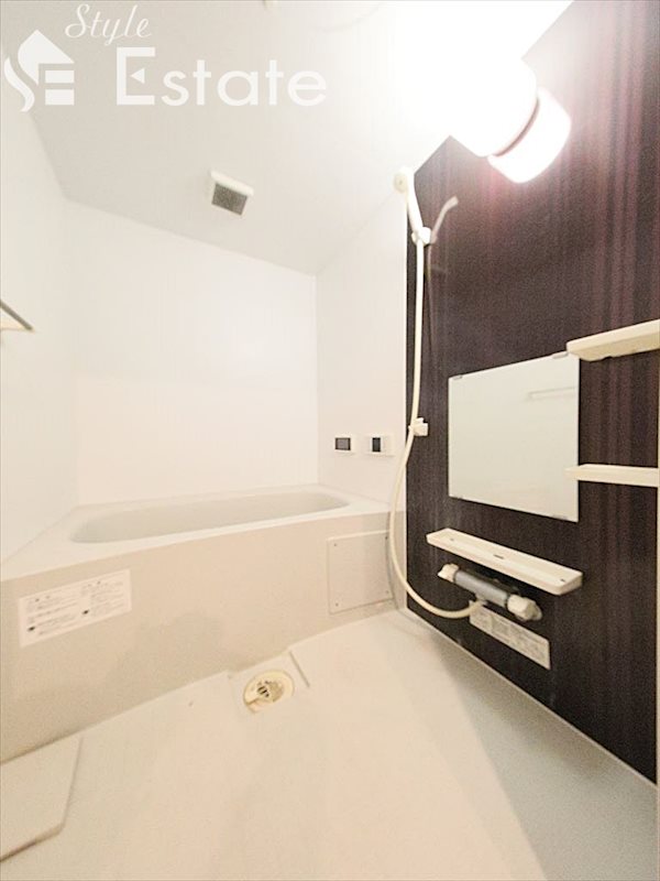 バス・シャワールーム　風呂